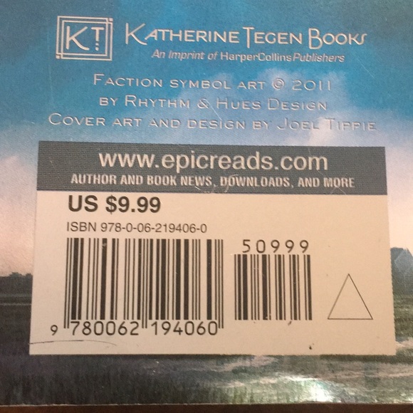 Veronica Roth LOT BUNDLE THREE BOOKS Divergent Insurgent Allegiant - Picture 5 of 11